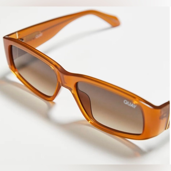 Quay No Envy‎ caramel rectangular edgy wrapped sunglasses new with acrylic case - Picture 2 of 10
